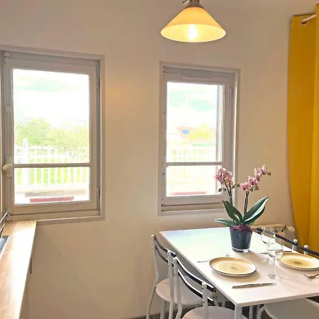 Casa vacanze Thiel-sur-acolin, 3 Pieces, 5 Personnes - Fr-1-489-456 Thiel-sur-Acolin